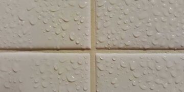 tiles with condensation